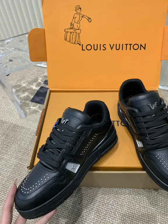 Louis Vuitton Shoe 